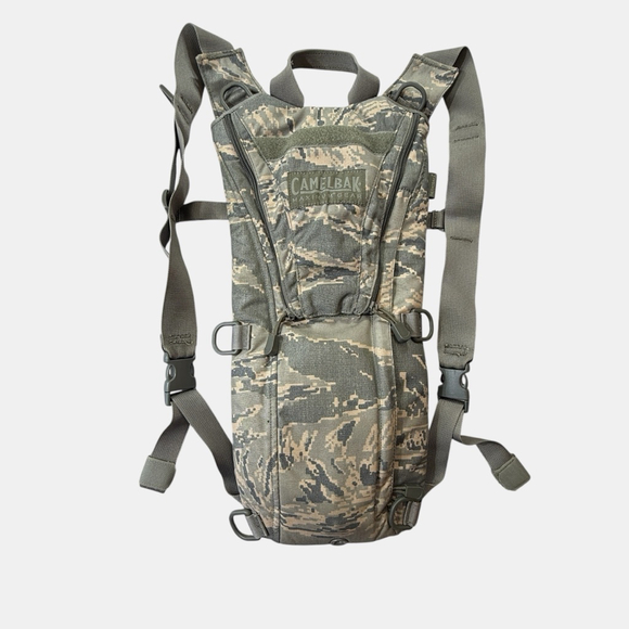 Camelbak Other - CamelBak Thermobak 3L Hydration Backpack Digital Camo Military Tactical Pack